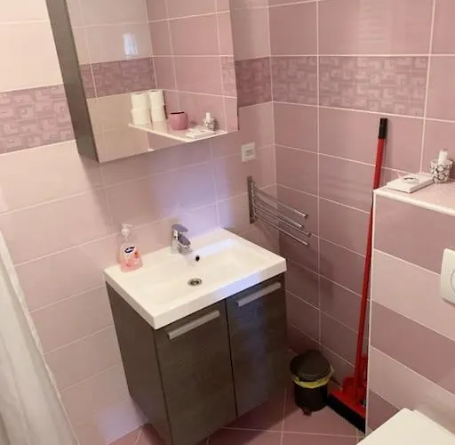 Διαμέρισμα Holiday Apartment Nerezine
