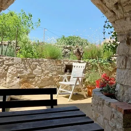 Apartamento Holiday Apartment Nerezine