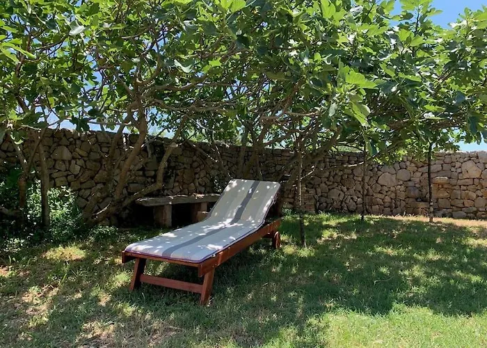 Holiday Apartment Appartement Nerezine