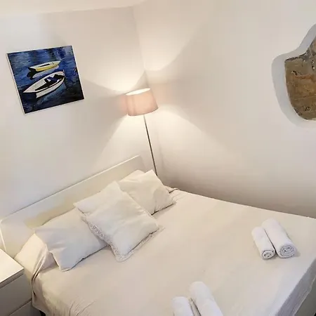 Holiday Apartment Apartament Nerezine